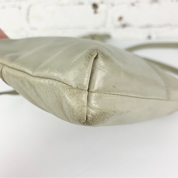 Hobo Mara Bone Cream Tan Leather Zipper Front Crossbody - Picture 10 of 11